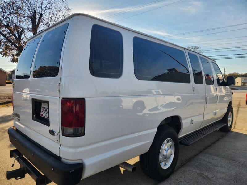2007 Ford E-Series E-350 SD XLT