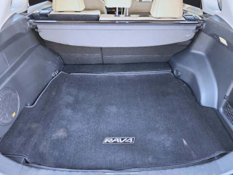 2020 Toyota RAV4 Limited