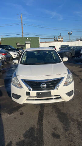 2019 Nissan Versa