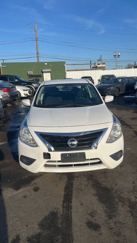 2019 Nissan Versa