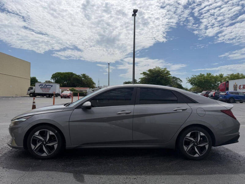 2021 Hyundai Elantra