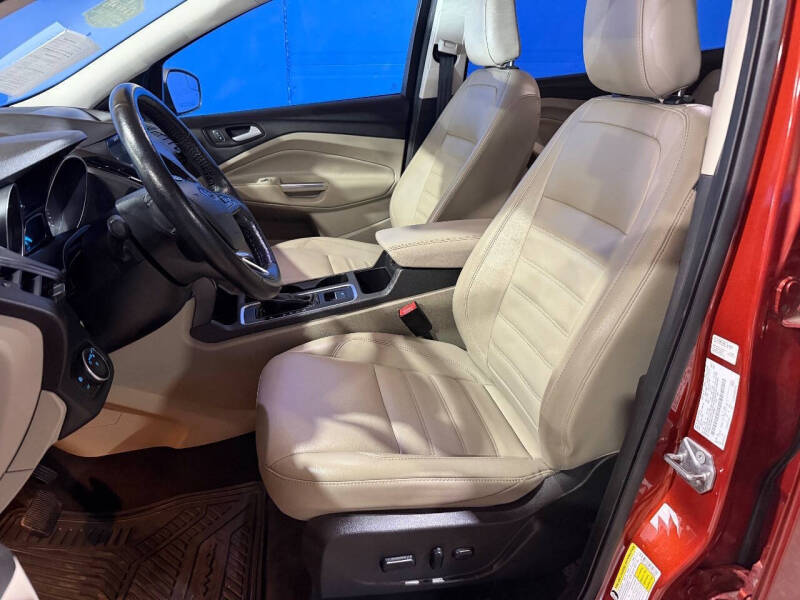 2019 Ford Escape SEL