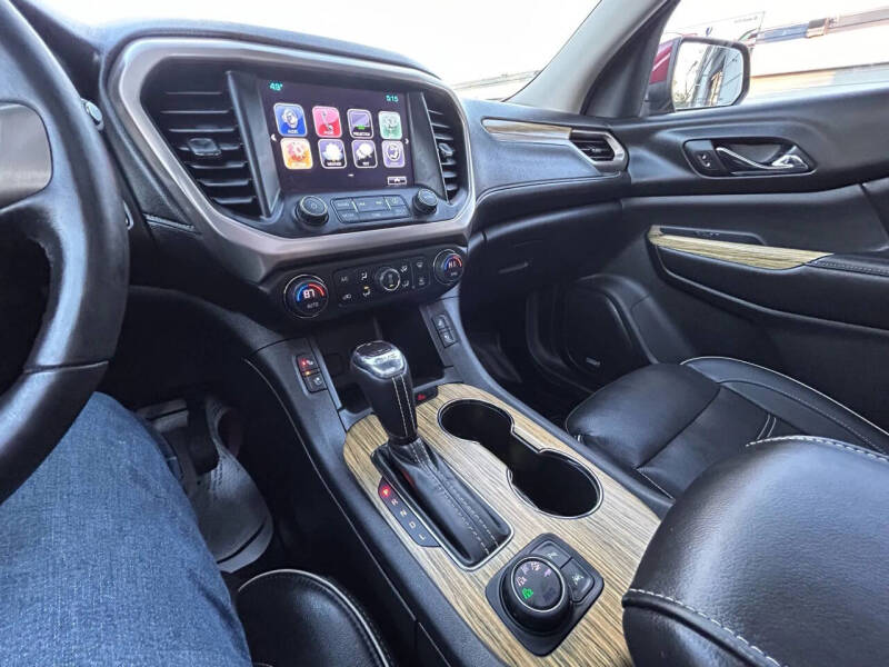 2018 GMC Acadia Denali