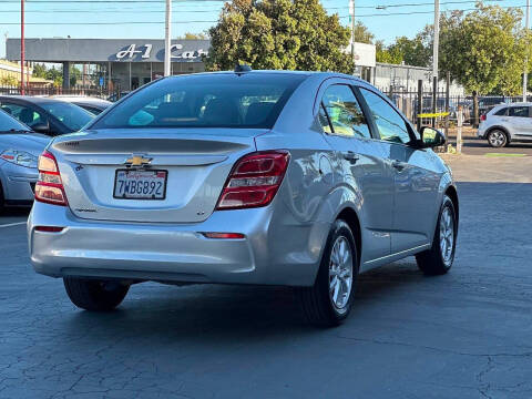 2017 Chevrolet Sonic LT Auto