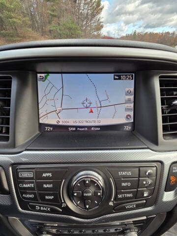 2018 Nissan Pathfinder SL