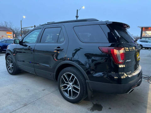 2017 Ford Explorer Sport