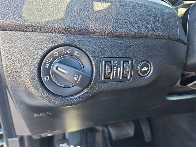 2023 Chrysler 300 S V6