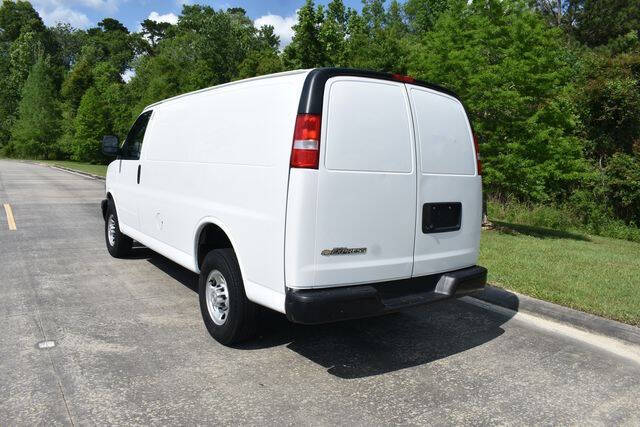 2024 Chevrolet Express 2500
