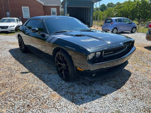 2010 Dodge Challenger for sale at RJ Cars & Trucks LLC in Clayton NC