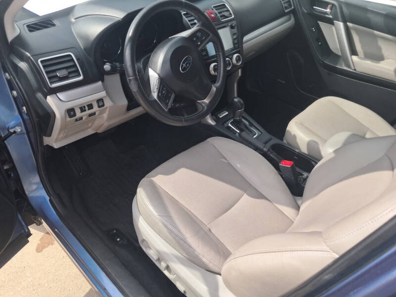 2016 Subaru Forester 2.5i Touring