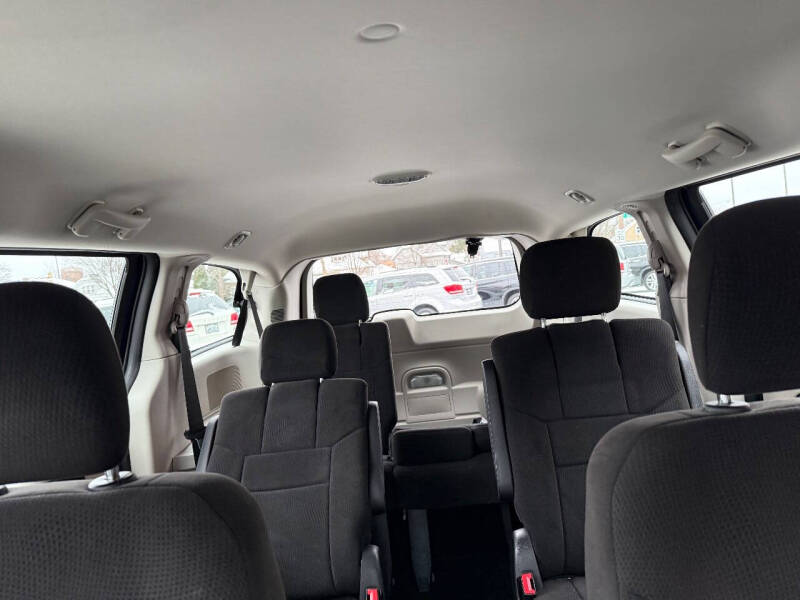 2012 Dodge Grand Caravan SE