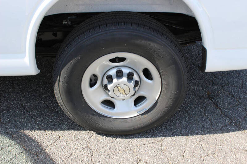 2026 Chevrolet Express 2500