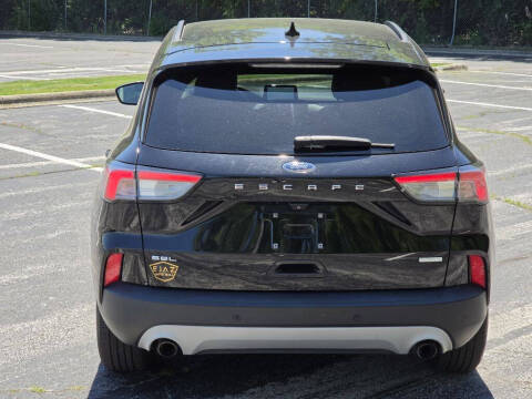 2020 Ford Escape SEL