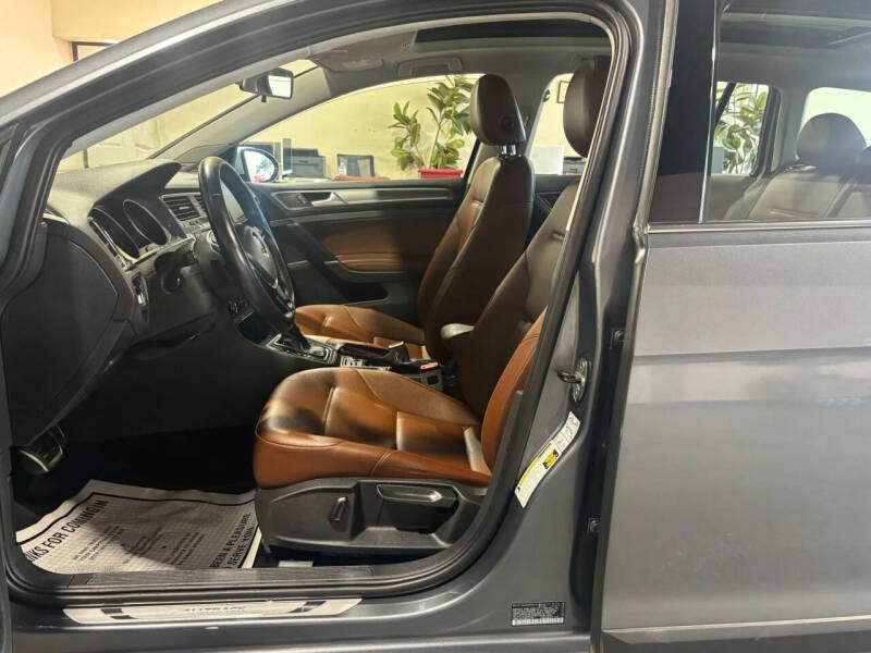 2017 Volkswagen Golf Alltrack