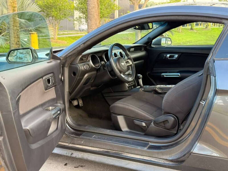2018 Ford Mustang EcoBoost