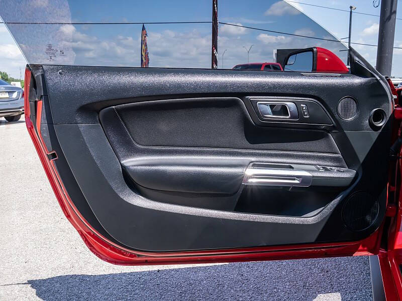 2020 Ford Mustang