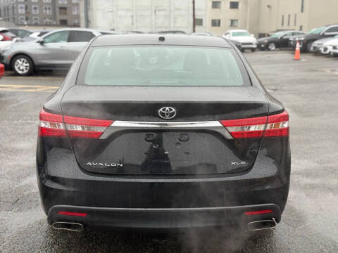 2013 Toyota Avalon