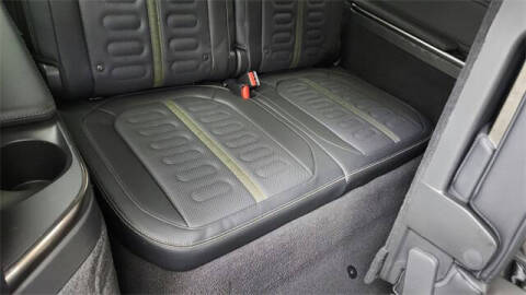 2024 Rivian R1S Adventure