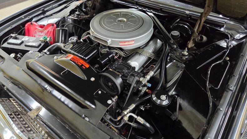 1962 Ford Thunderbird