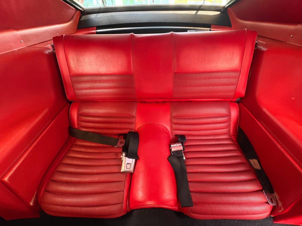1970 Ford Mustang 28