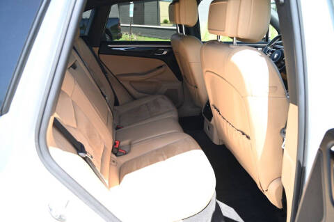 2018 Porsche Macan S