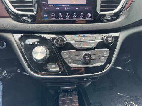 2020 Chrysler Pacifica Touring L