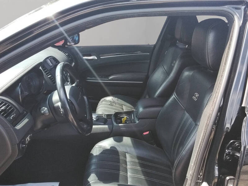 2019 Chrysler 300 S