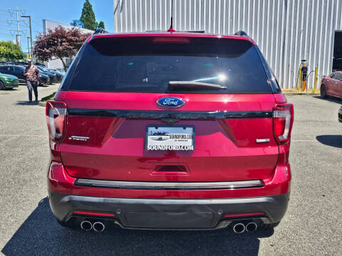 2018 Ford Explorer Sport
