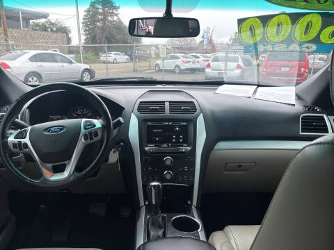 2012 Ford Explorer XLT