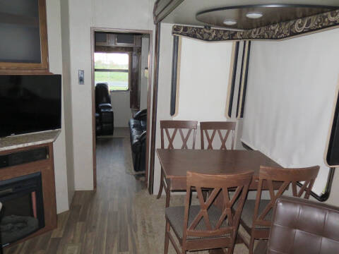2016 Keystone RV Montana