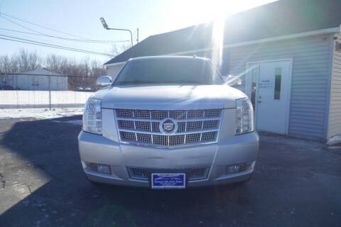 2013 Cadillac Escalade for sale at SCHERERVILLE AUTO SALES in Schererville IN