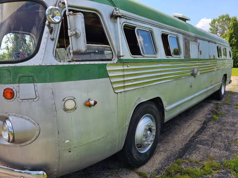 1948 Flxible Bus/RV