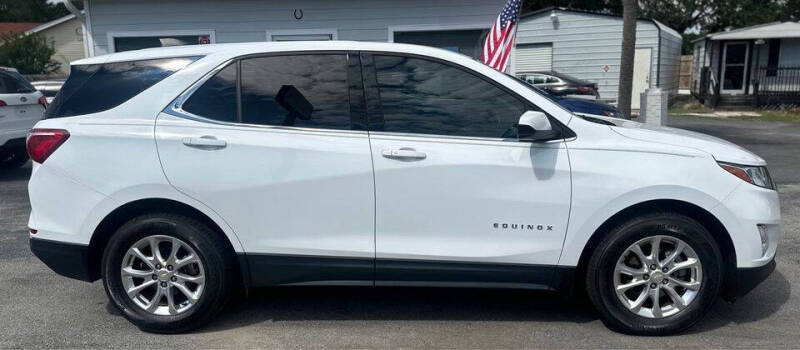 2020 Chevrolet Equinox LT photo 4