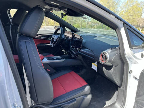 2025 Chevrolet Equinox EV RS