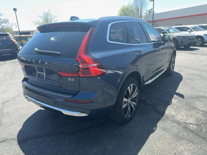 2023 Volvo XC60 B5 Plus Bright Theme