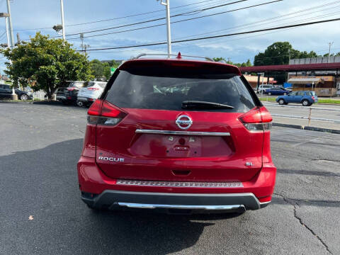 2017 Nissan Rogue SL
