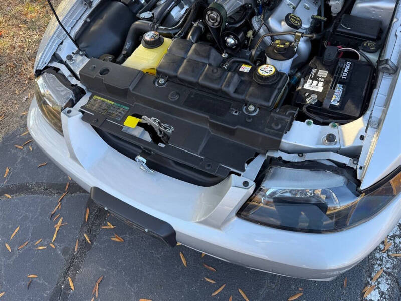 2004 Ford Mustang SVT Cobra