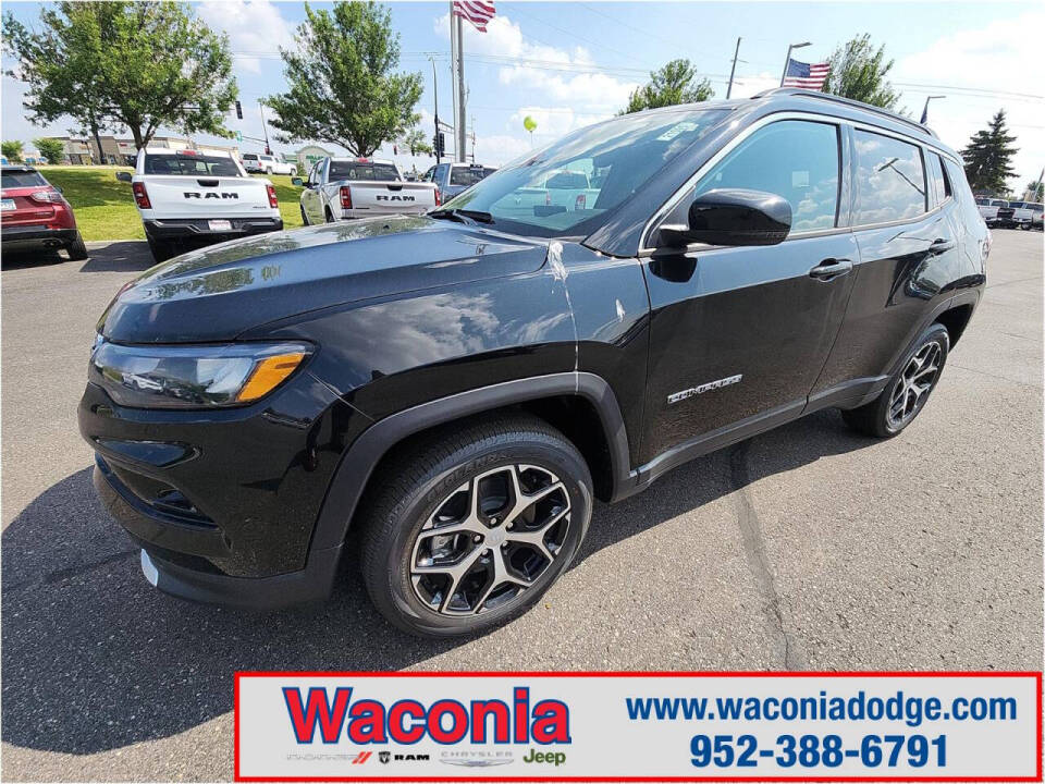 2024 Jeep Compass for sale at Victoria Auto Sales in Victoria, MN