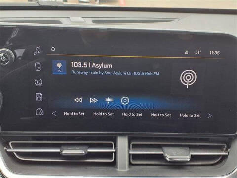 2025 Chevrolet Trax RS