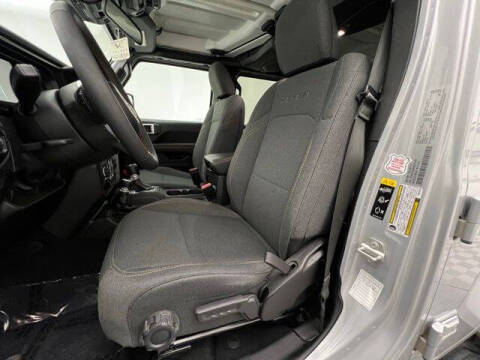 2024 Jeep Wrangler Sahara 4xe