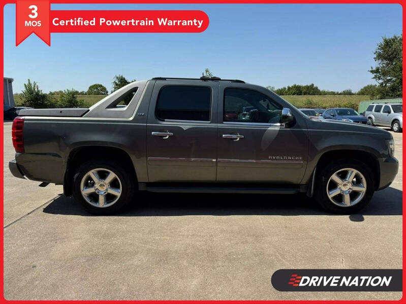 2011 Chevrolet Avalanche LTZ