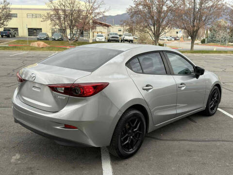 2014 Mazda MAZDA3 i SV