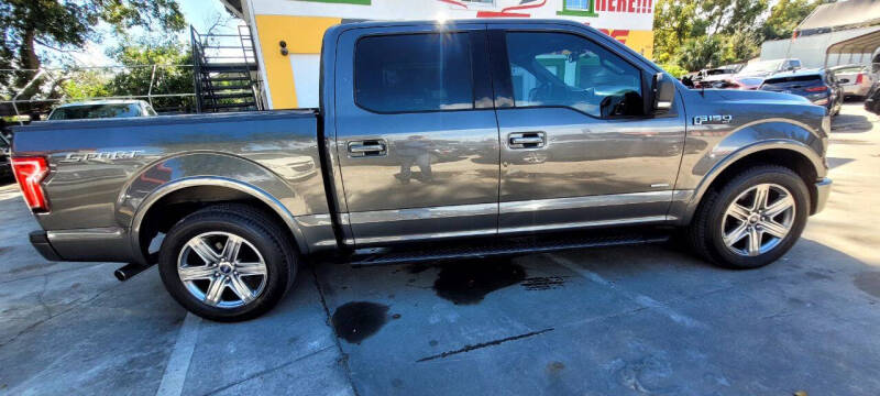 2016 Ford F-150 XLT photo 8