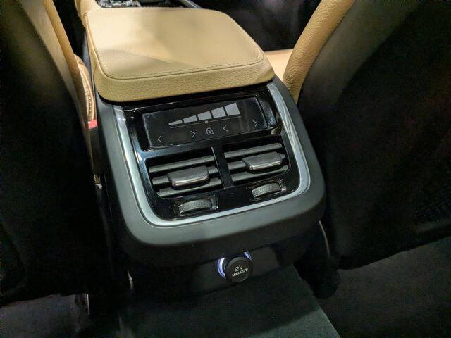 2018 Volvo V90 Cross Country T5