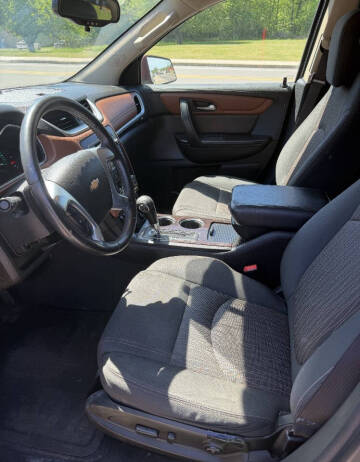 2017 Chevrolet Traverse LT