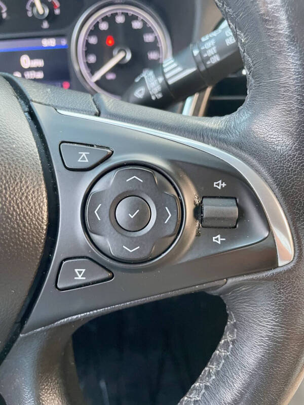 2020 Buick Enclave Essence