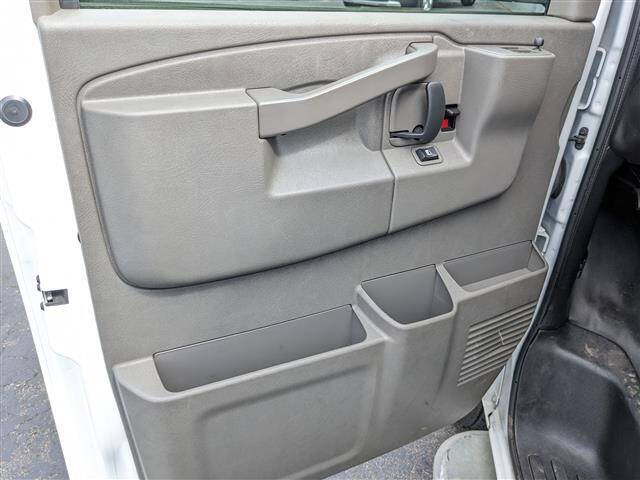 2024 GMC Savana 2500