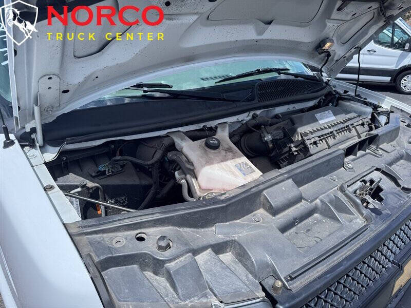 2021 Chevrolet Express LS 3500