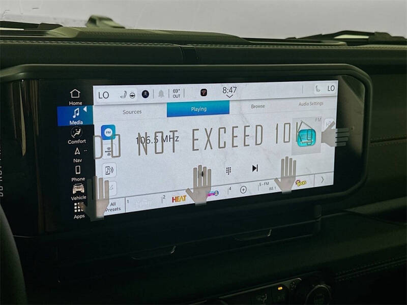 2025 Jeep Gladiator Mojave X