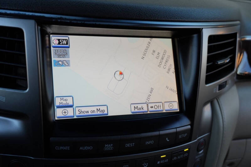 2013 Lexus LX 570